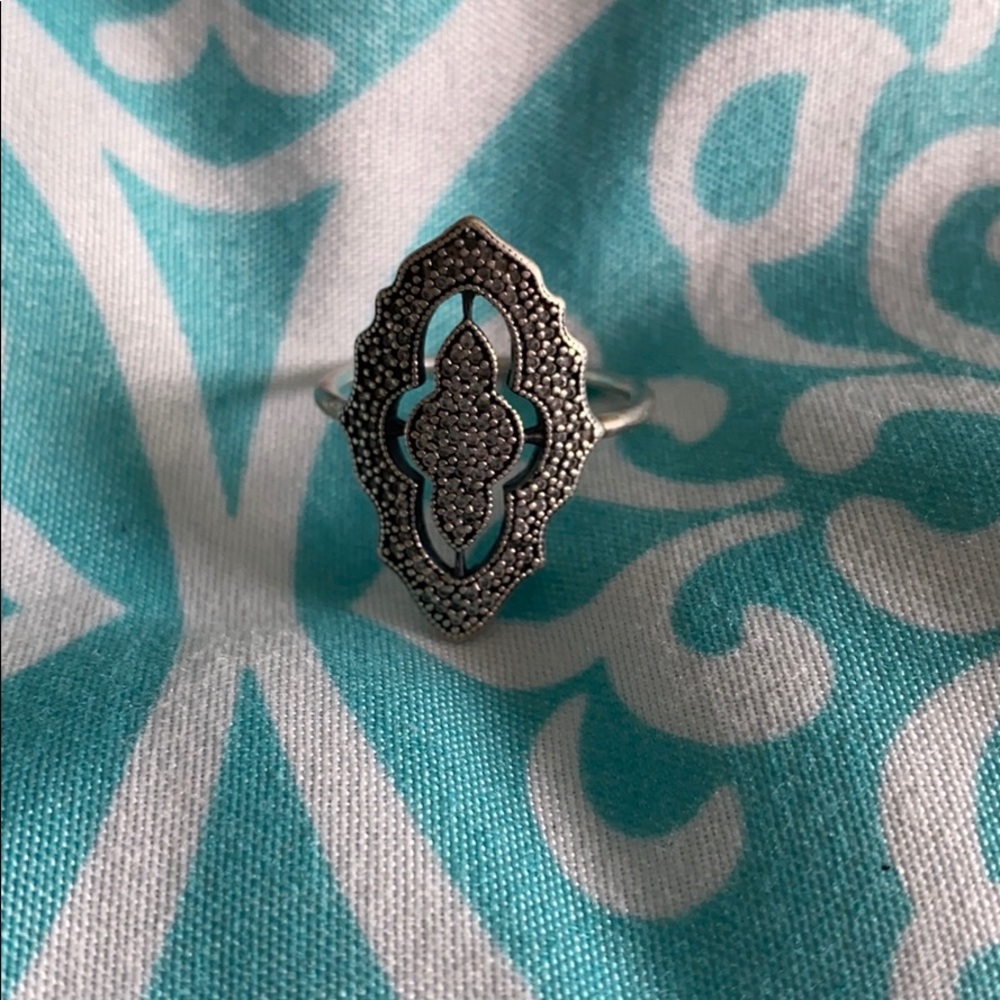 Pandora ring